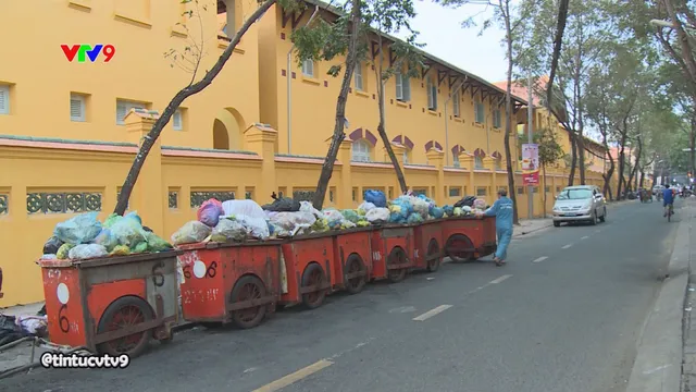 TP. Cần Thơ: Khu tưởng niệm, trường học thành nơi tập kết rác