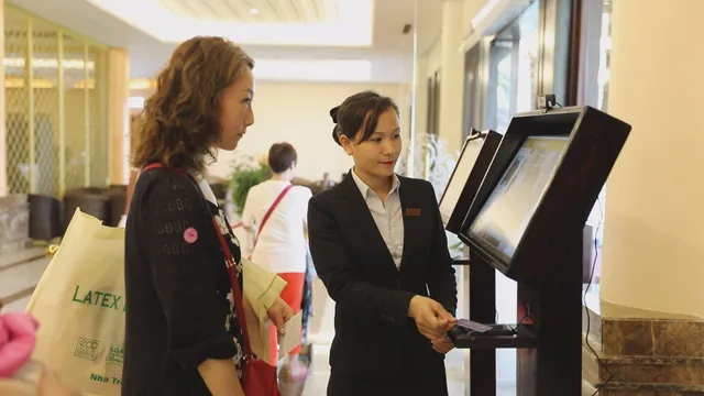 Check-in khi đi du lịch bằng công nghệ