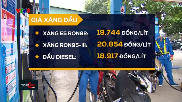 Giá xăng tăng trở lại, mặt hàng RON95-III vượt ngưỡng 20.800 đồng mỗi lít